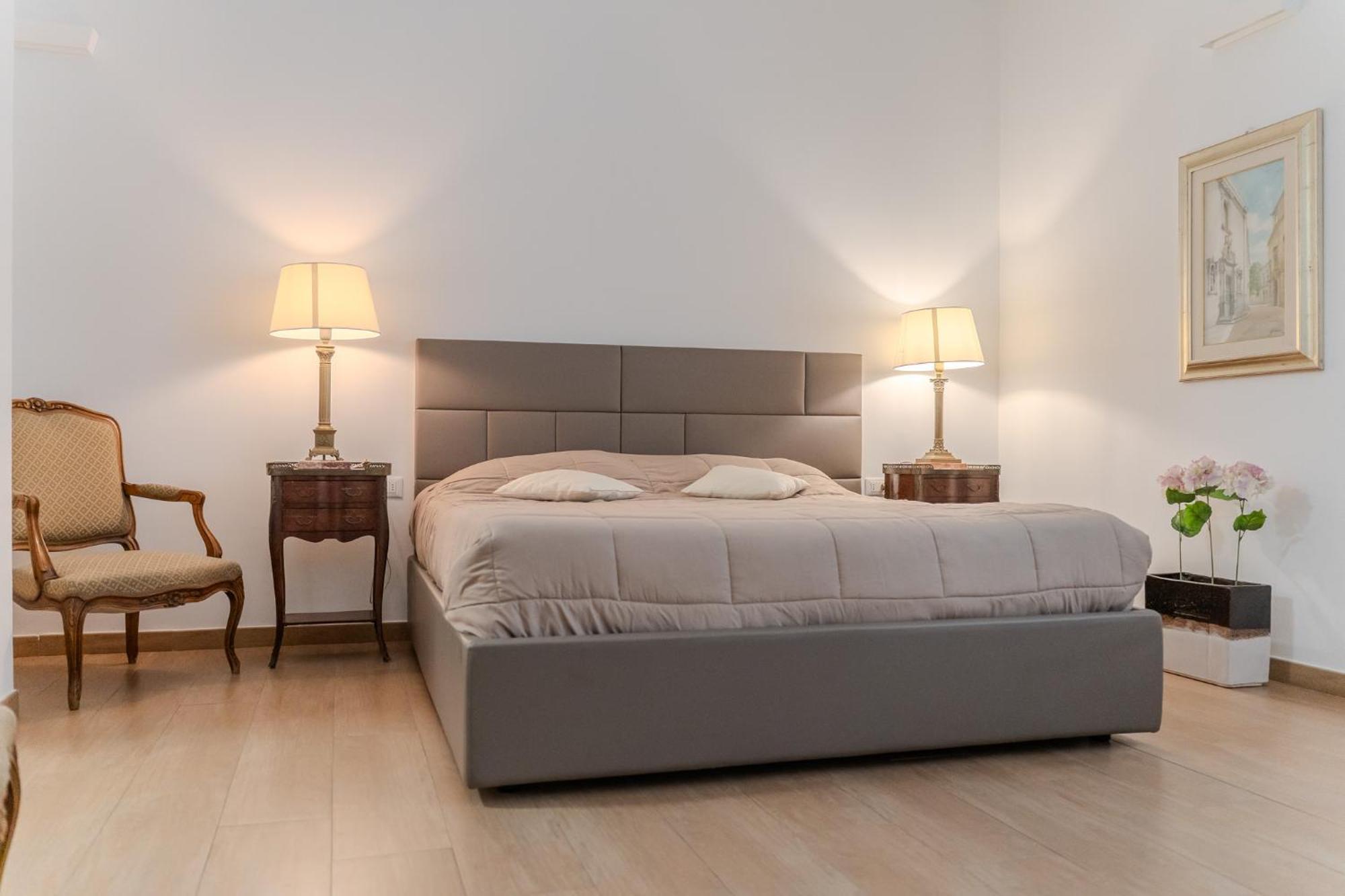 B&B Charme Lecce Ngoại thất bức ảnh