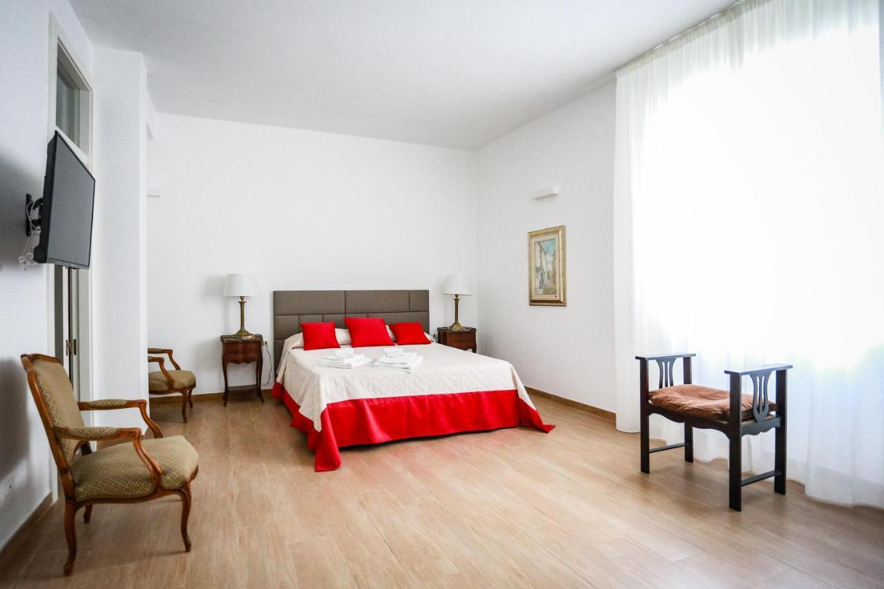 B&B Charme Lecce Ngoại thất bức ảnh